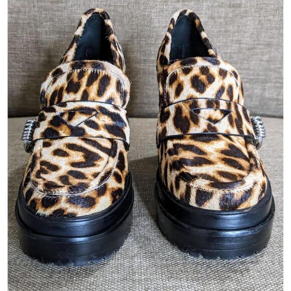 New without tags Gianni Bini Leopard Loafer Heel - Picture 2 of 12